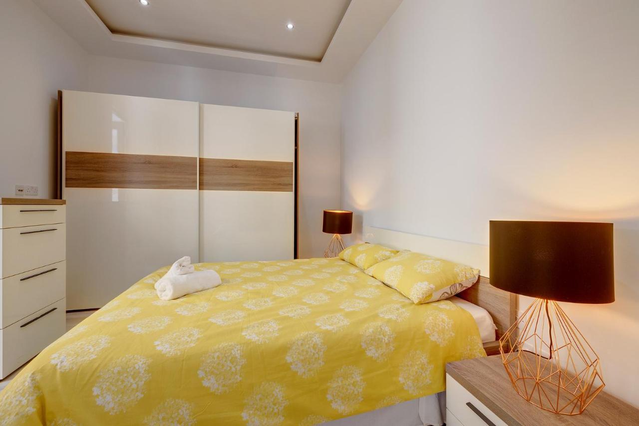 Modern Apartment In The Best Area Of Sliema Exterior photo